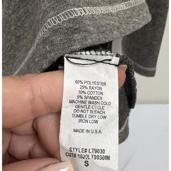 Hailey & Co Charcoal Gray Triblend Cowl Neck Button Pullover Top Women’s Small - Picture 5 of 5